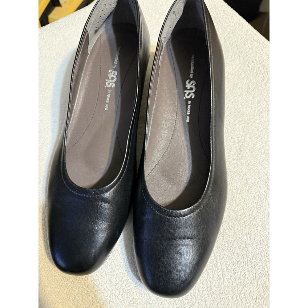 SAS Regina Pump Women Shoes Brand New Size 9.5